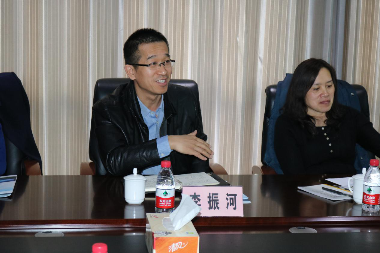 建交局水政水资源处处长李振河携区人大代表及大港街